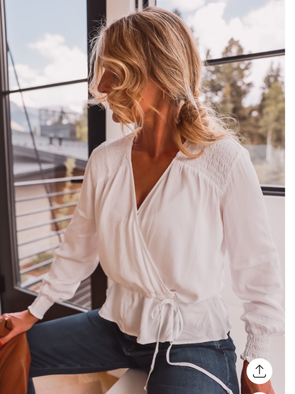 Cloth & Stone Billowy Peplum White Long Sleeved Top Cinched Waist - Size S